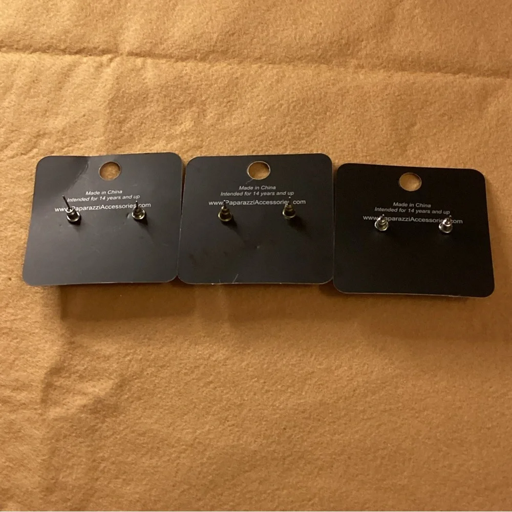 NWT paparazzi post-Earring bundle (3pairs) - Picture 2 of 5